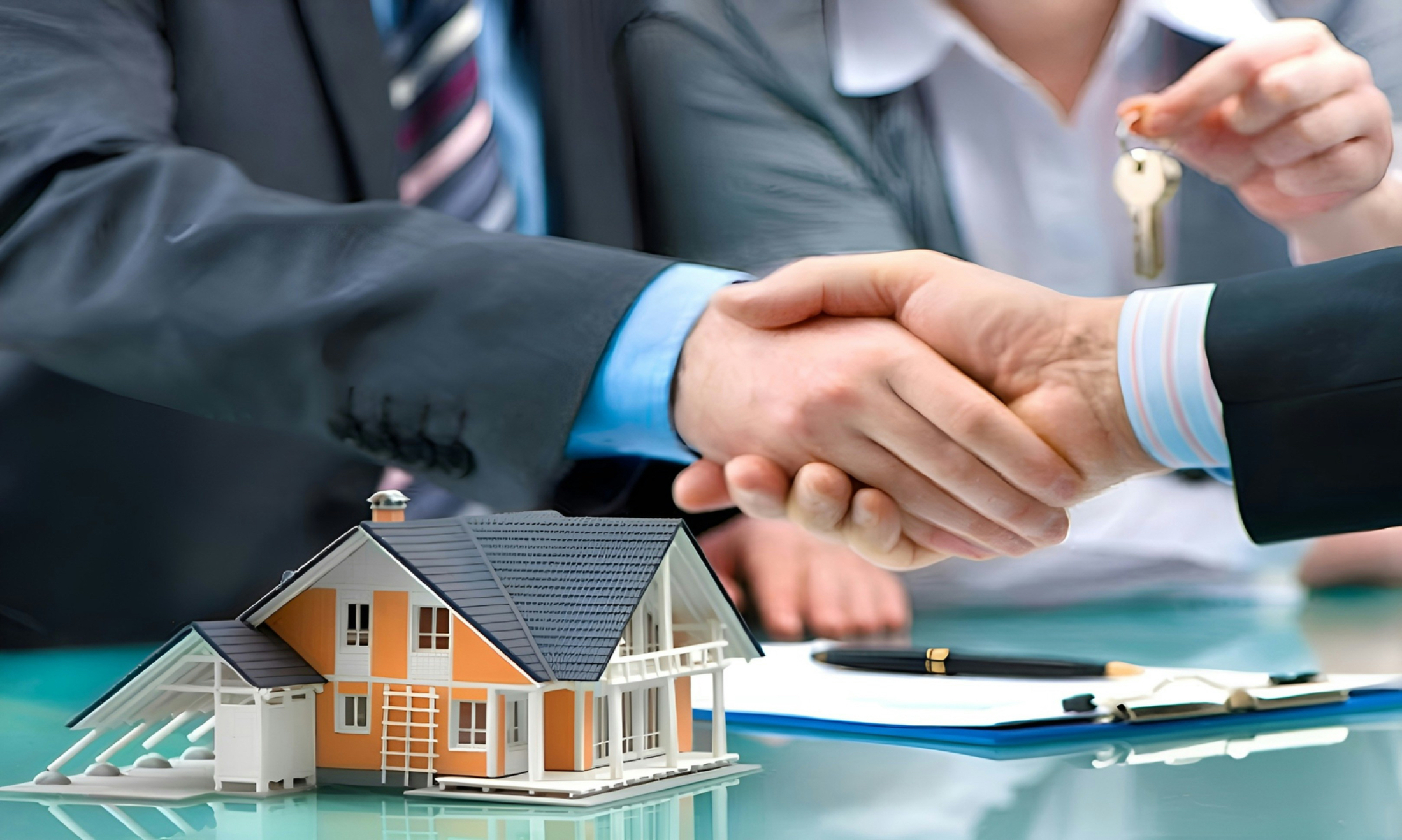 Mortgage 101: Types of lenders in Canada