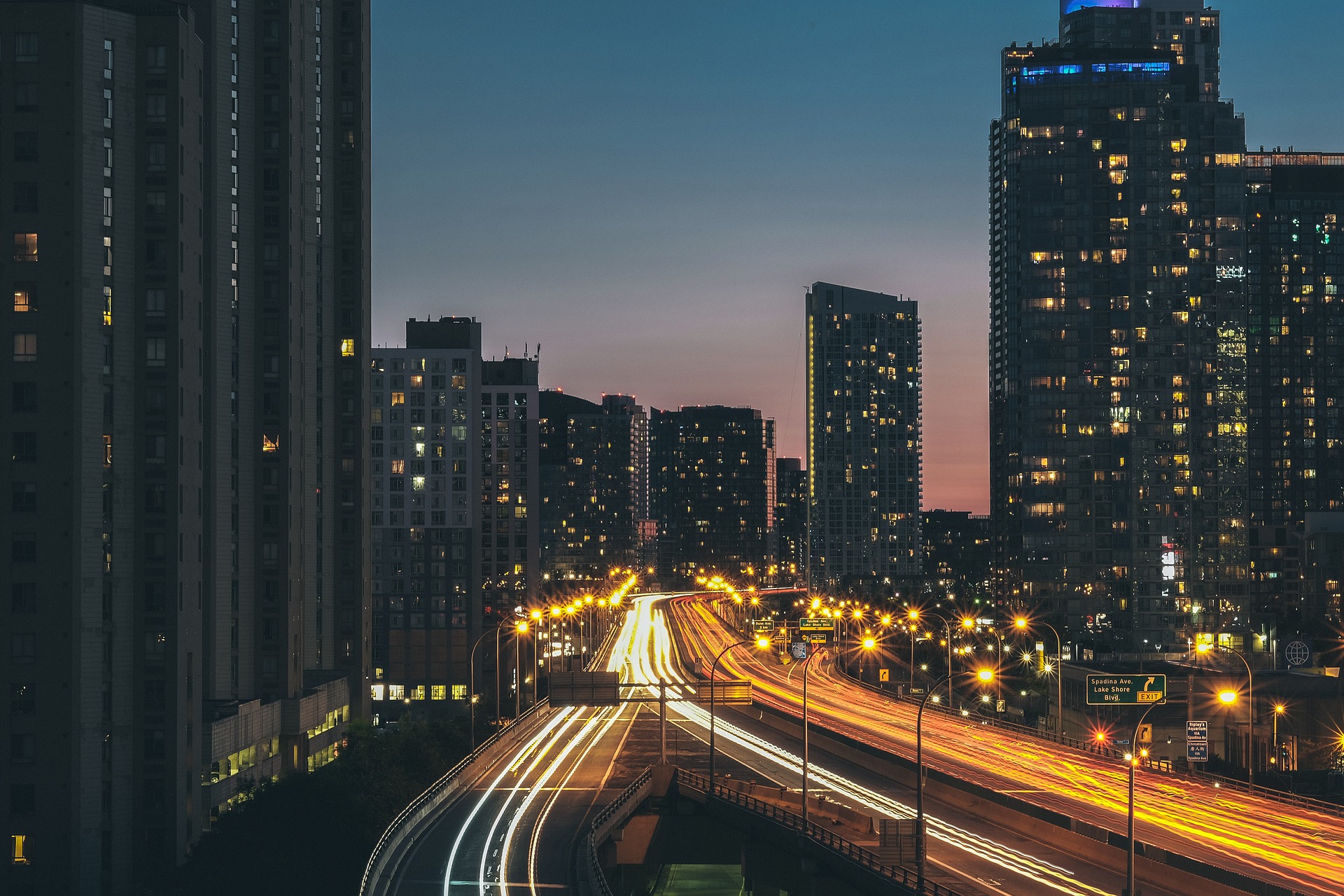 Looking for a New Career | 7 Reasons to Choose Real Estate